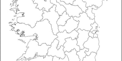 白地図のアイルランドとの県境
